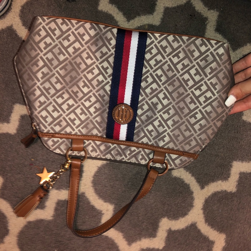 tommy hilfiger bag